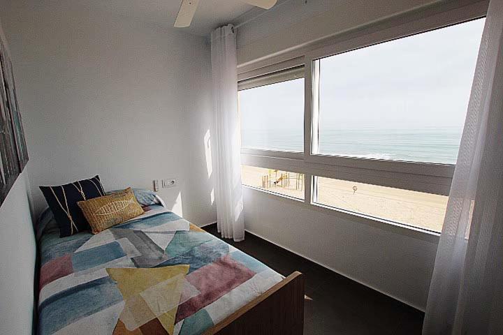 شقة Apartamento Primera Linea Playa Centro De Guardamar كوارذامار ذيل سيغورا المظهر الخارجي الصورة