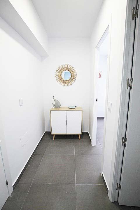 شقة Apartamento Primera Linea Playa Centro De Guardamar كوارذامار ذيل سيغورا المظهر الخارجي الصورة