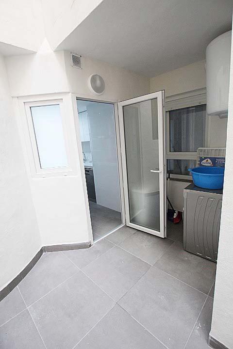 شقة Apartamento Primera Linea Playa Centro De Guardamar كوارذامار ذيل سيغورا المظهر الخارجي الصورة