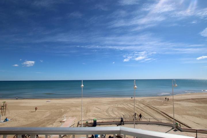 شقة Apartamento Primera Linea Playa Centro De Guardamar كوارذامار ذيل سيغورا المظهر الخارجي الصورة